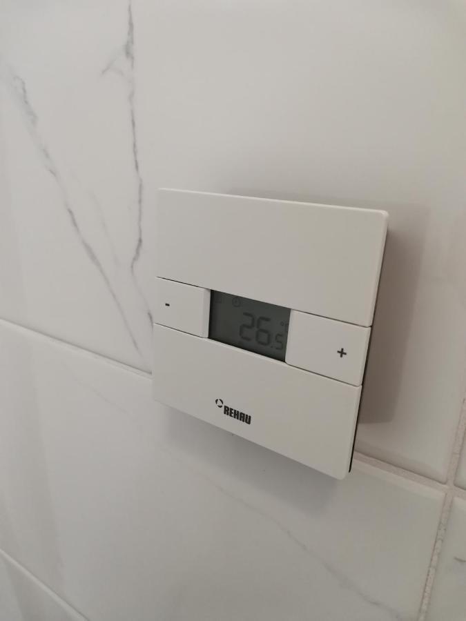 City Center Accomodation - 101 Решица Екстериор снимка